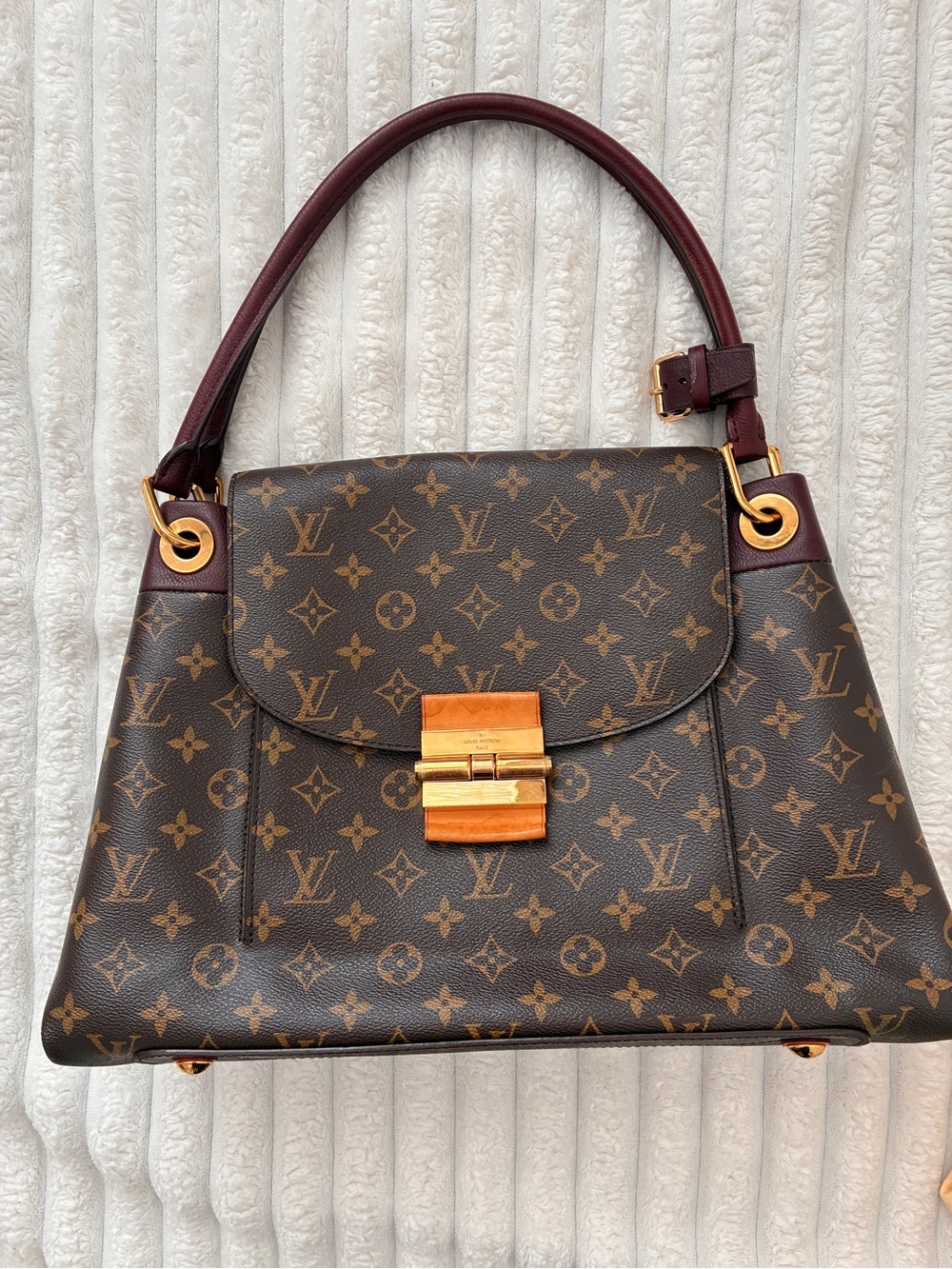 Louis Vuitton Monogram Olympe Bordeaux